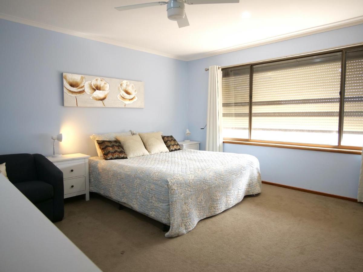 Salty Air Apartments Kingscote Kangaroo Island Exterior foto